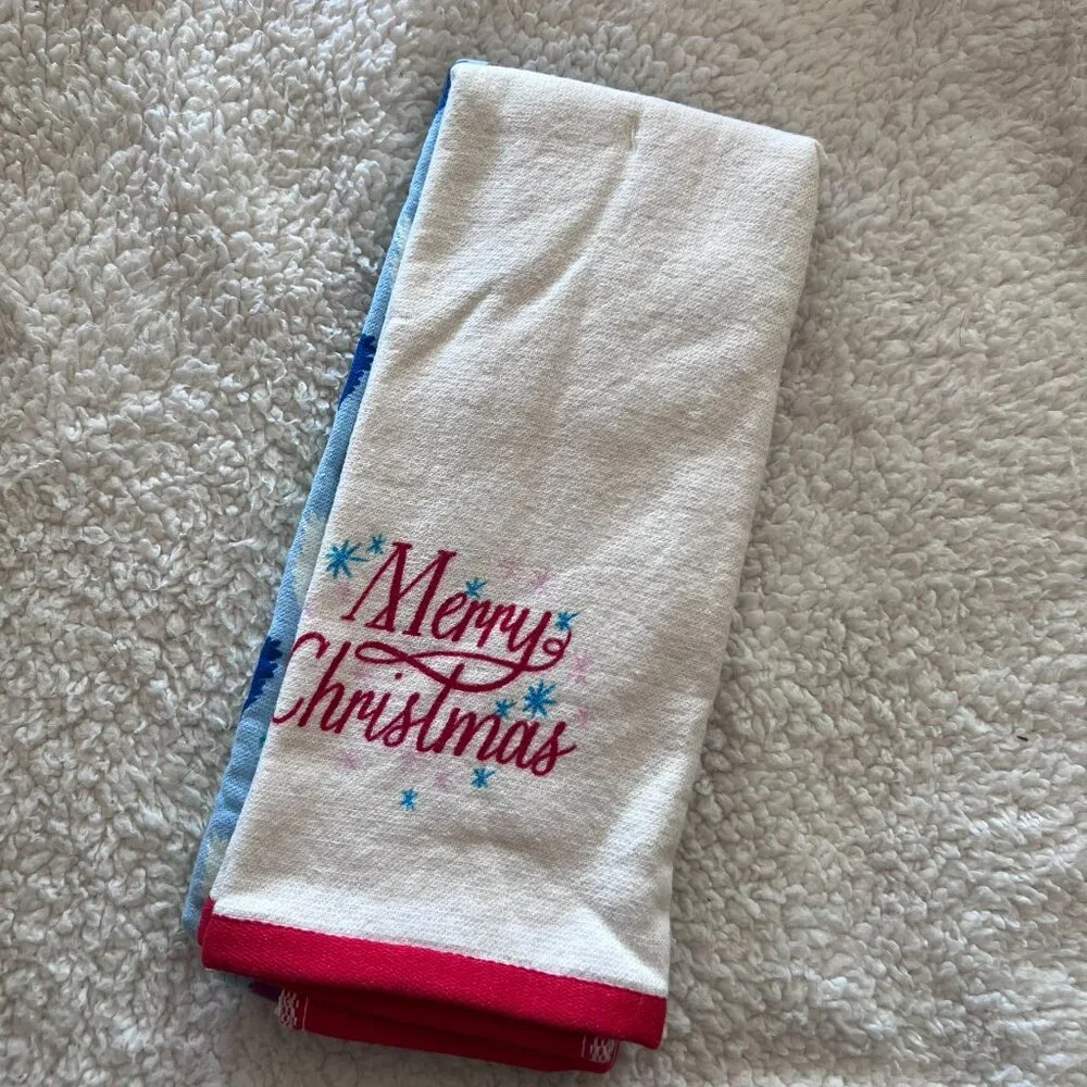 2/$12 💥🆕 Wondershop Blue/Ivory Christmas Kitchen Hand Towel | 2 pack | 6389